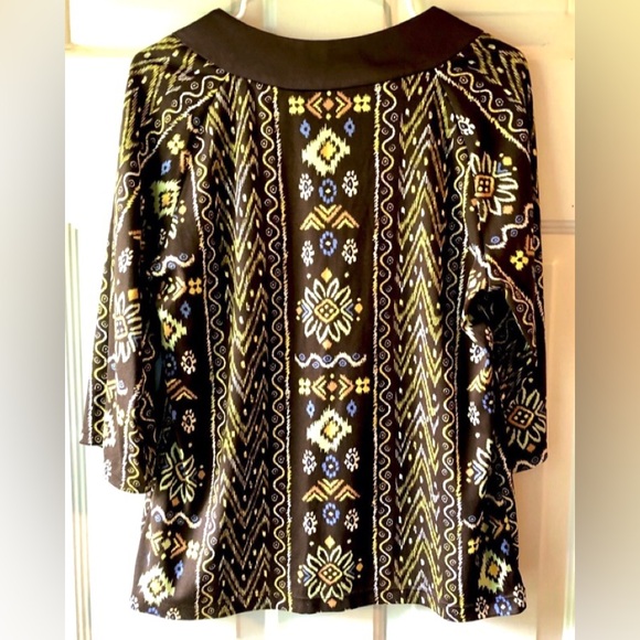 RQT Brown Yellow Boho Floral Coconut Shell Ring Chain Detail Knit Top Size Large - Picture 3 of 3